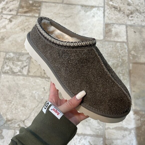 UGG Men's Tasman Shaggy Suede Slippers - Picture 5 of 8